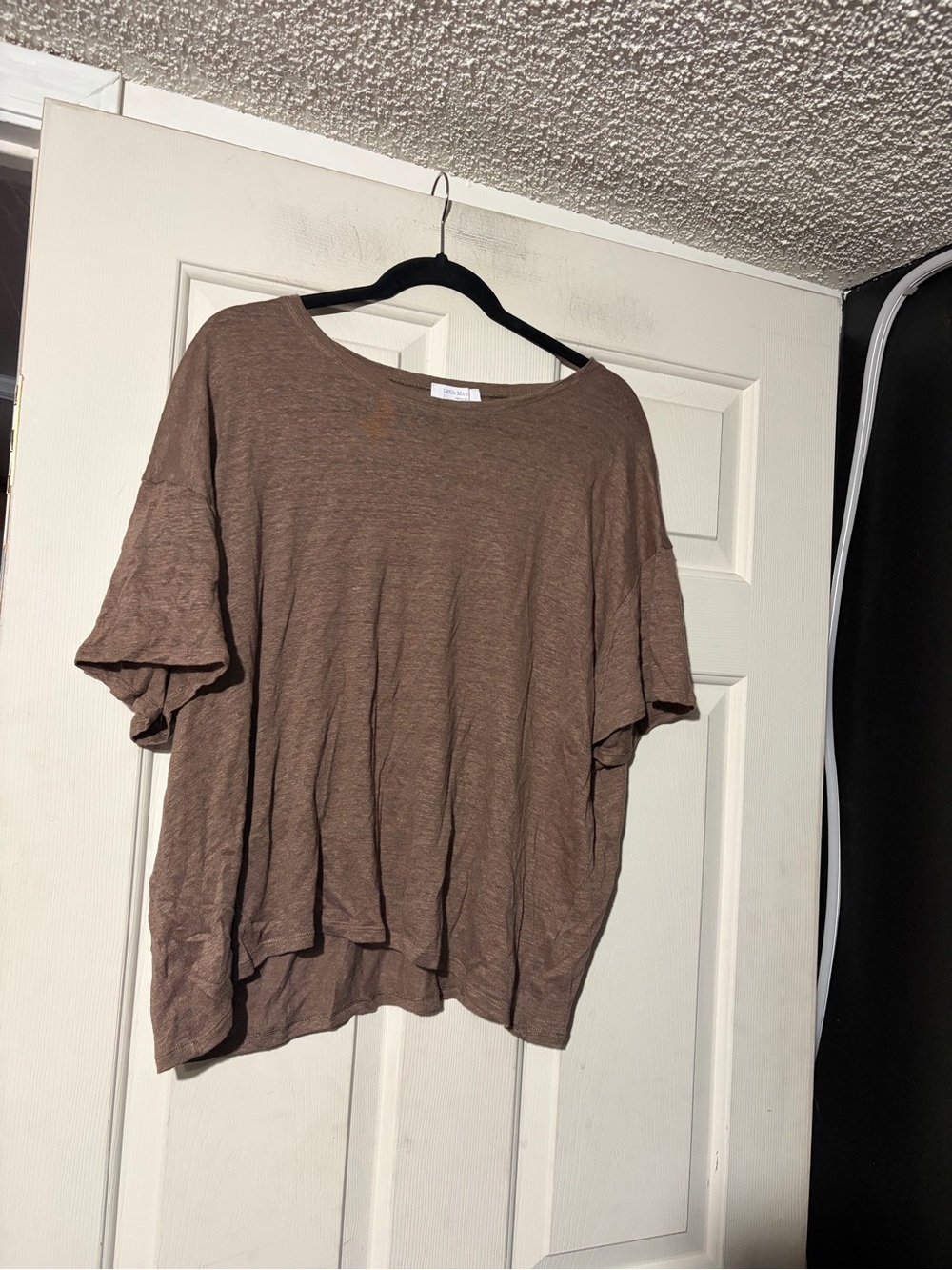 Aritzia little moon Loom Linen Quay T-Shirt